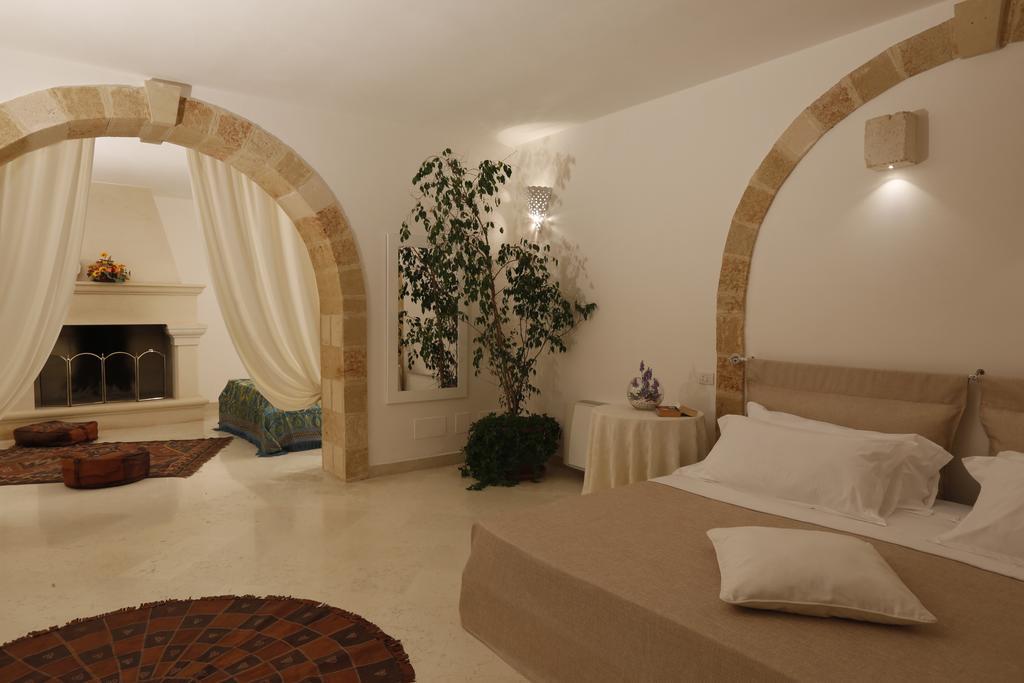 Masseria Quadrelli Bed and Breakfast Sanarica Δωμάτιο φωτογραφία