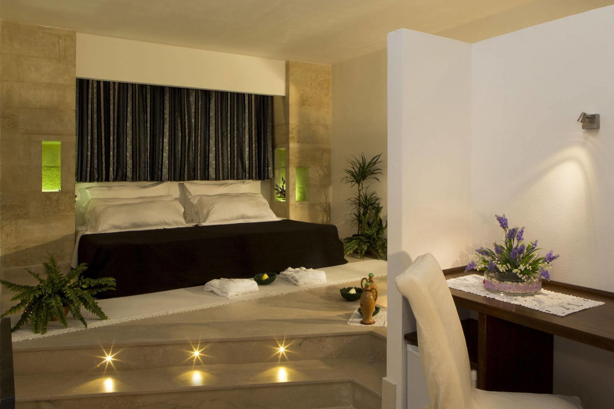 Masseria Quadrelli Bed and Breakfast Sanarica Εξωτερικό φωτογραφία